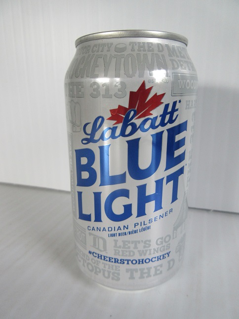 Labatt Blue Light - Hockeytown Proud - Detroit Red Wings - Click Image to Close